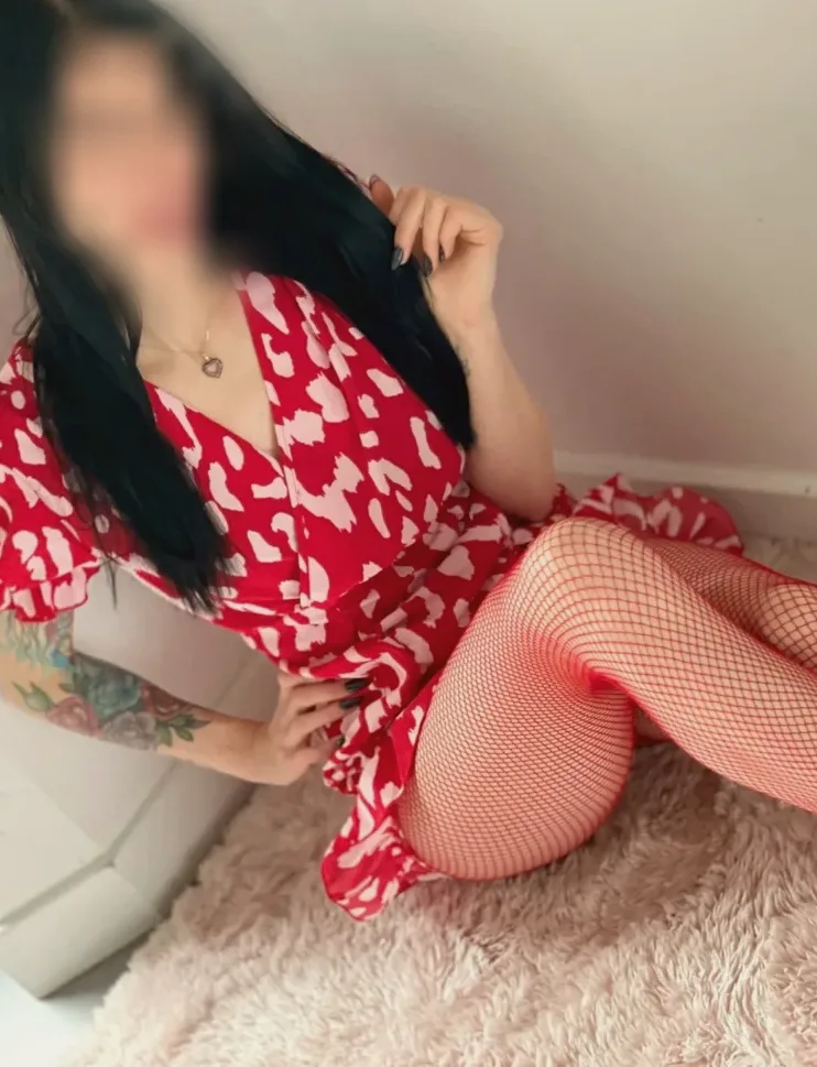Iina, 22