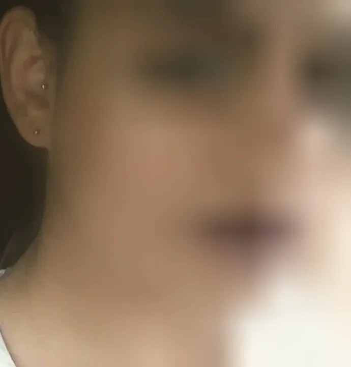 Paula, 38