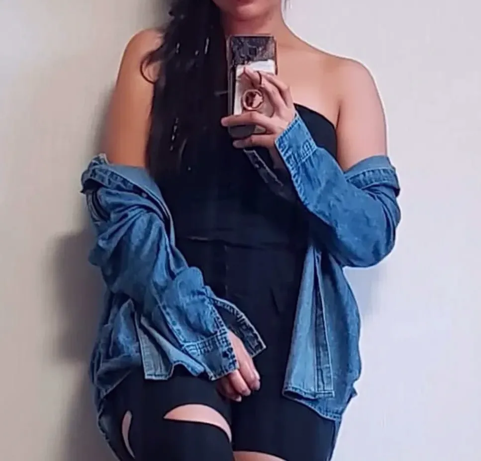 Tiina, 28